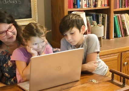 What the Fly on the Wall Sees